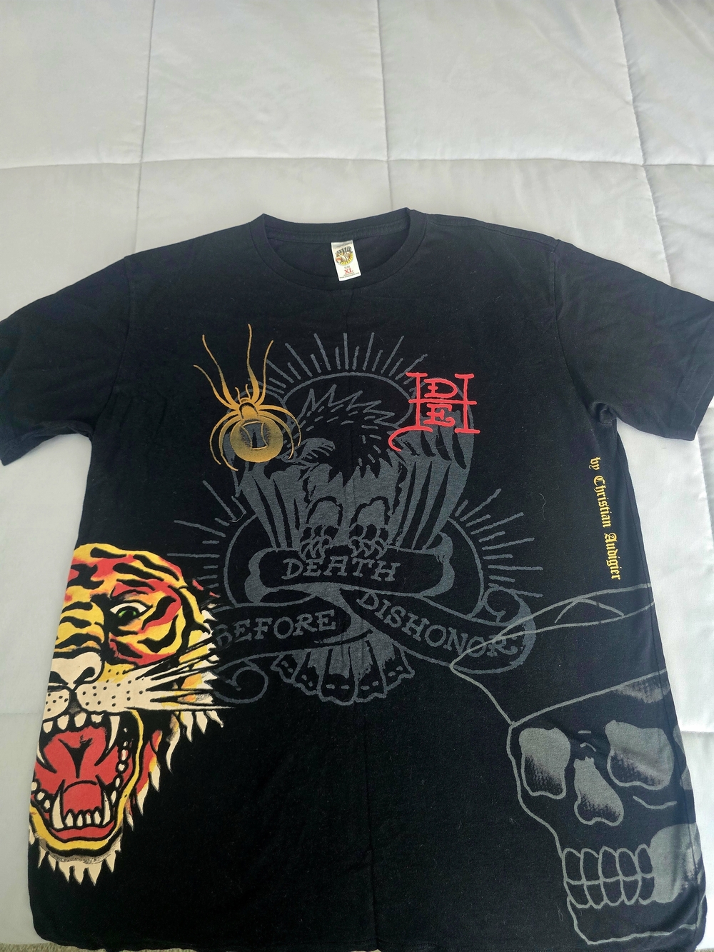 Vintage Ed Hardy Black Short Sleeve Tee with Tiger & Skull Graphics